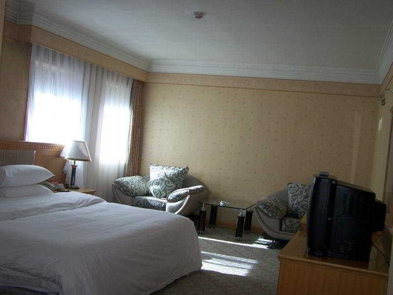 Modern Hotel Charbin Exteriér fotografie